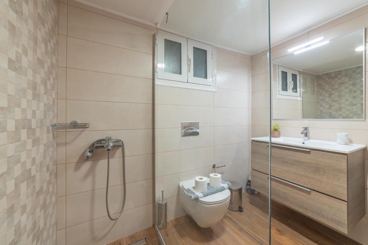Stylish Central Renovated Apartment 伊拉克利翁 外观 照片